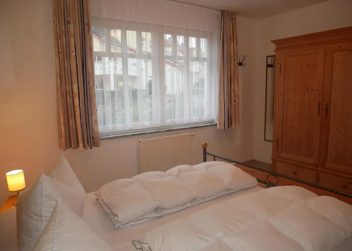 Residenz Am Buchenhain 아파트 코세로우